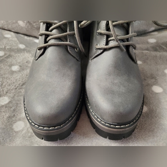 Brand New - ladies combat style boot - Picture 11 of 11